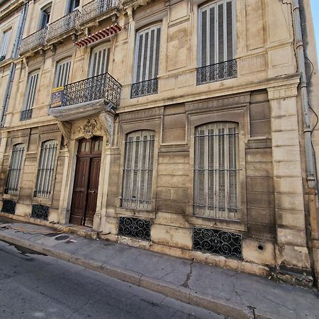 Nimes: Appartement L'Auguste Centre-Ville. Ngoại thất bức ảnh